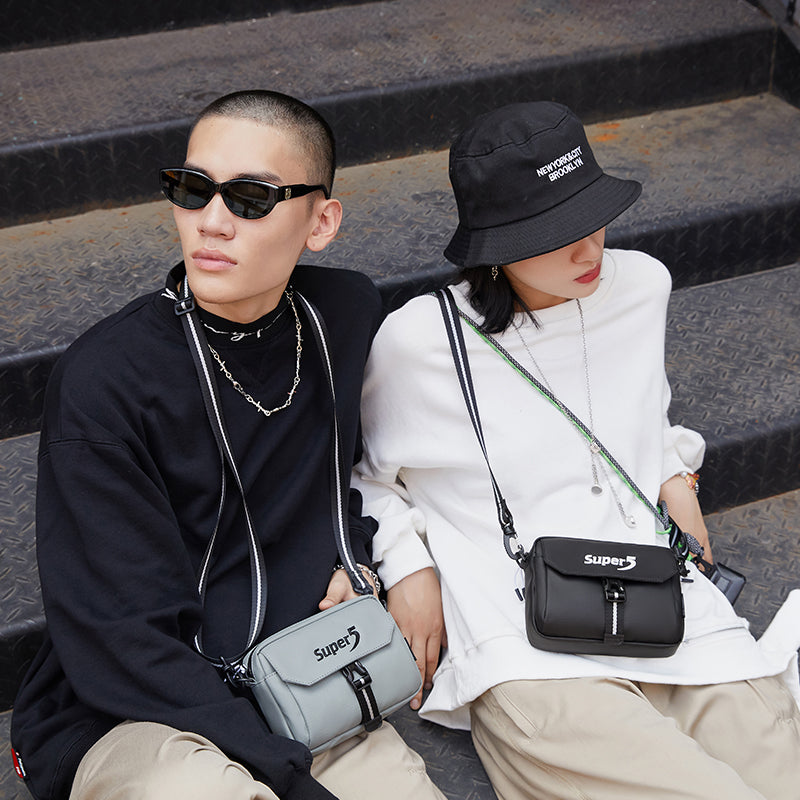 Super Streetwear - Envelope Crossbody Sling Bag (Landscape)