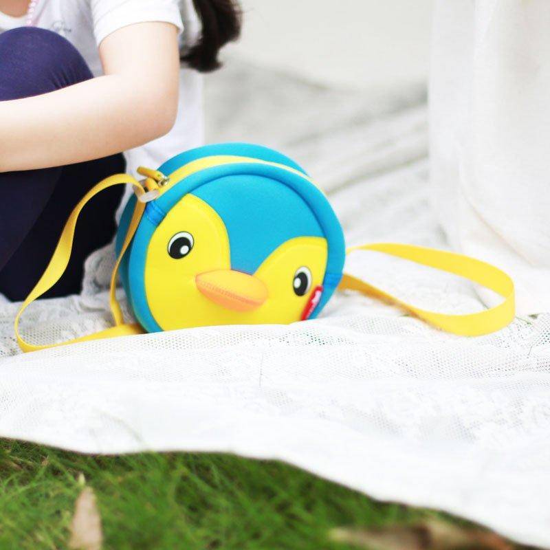 NOHOO Kid 3D Penguin Animal Design Children Boy Sling Crossbody Travel