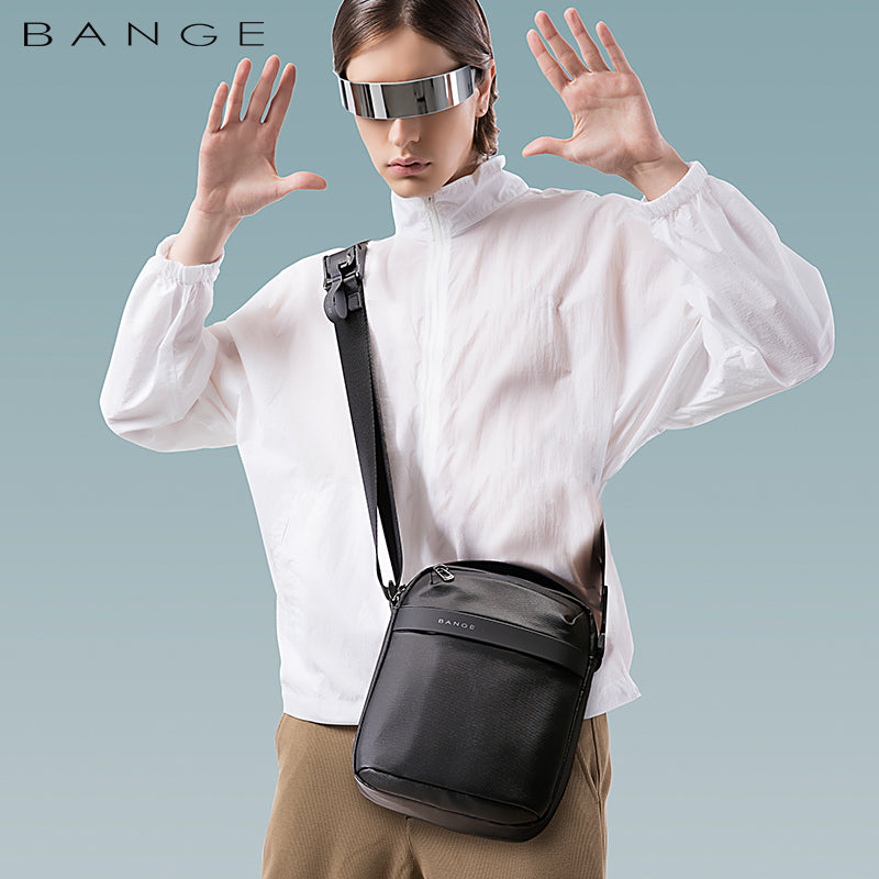 Bange Lash Portrait Sling Bag Shoulder Bag Multi Compartment Water-Resistant