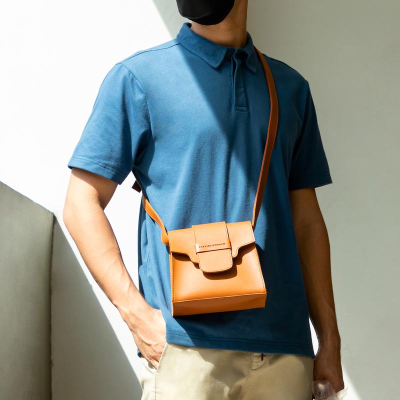 Straightforward DVL Pocket Bag (Sling Bag)