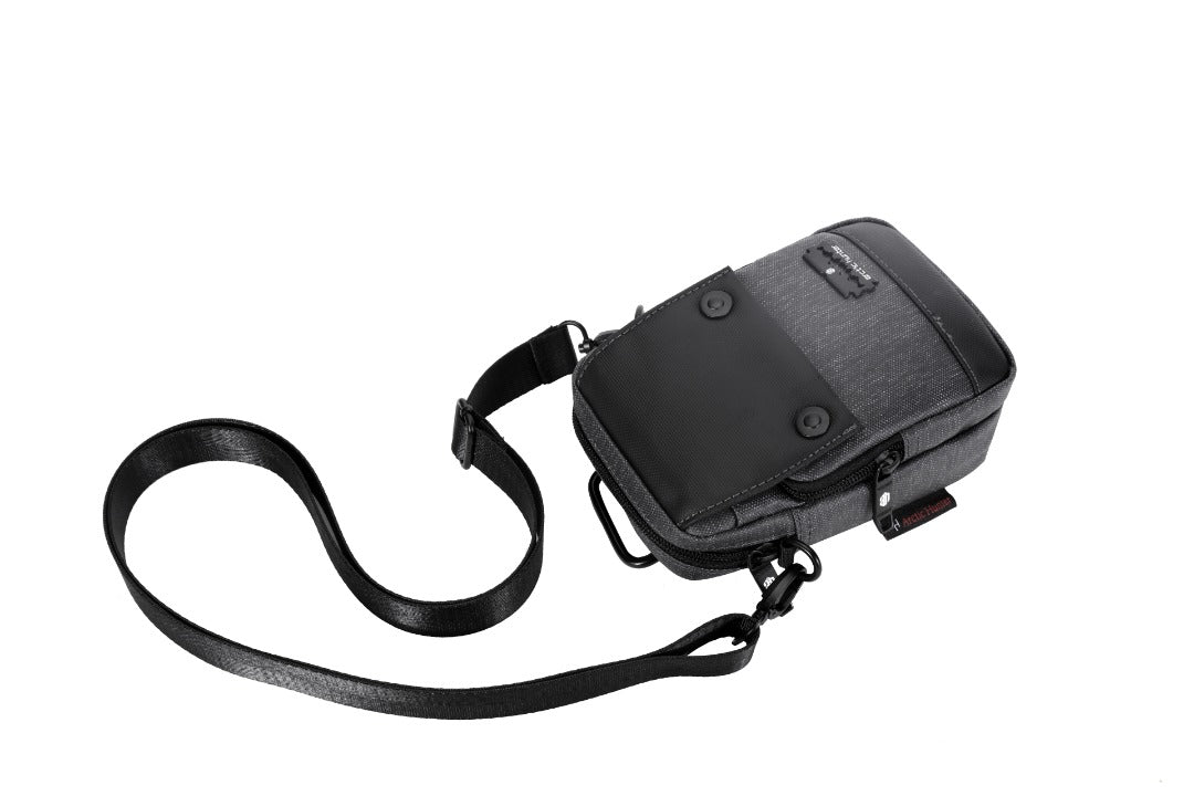 Arctic Hunter i-Robotz Sling Bag (6" Tablet)